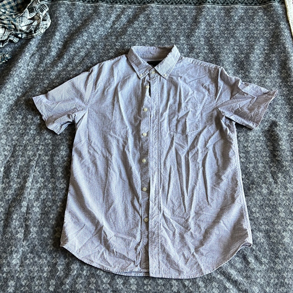 Banana Republic short sleeve seersucker button down size Medium Tall